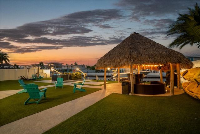 139 Marina Ave, Key Largo, FL 33037