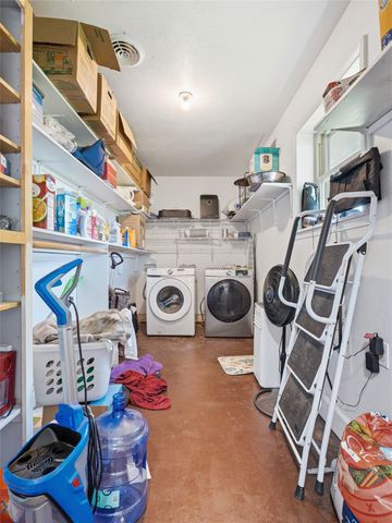 1224 N Holland Street, De Leon, TX 76444