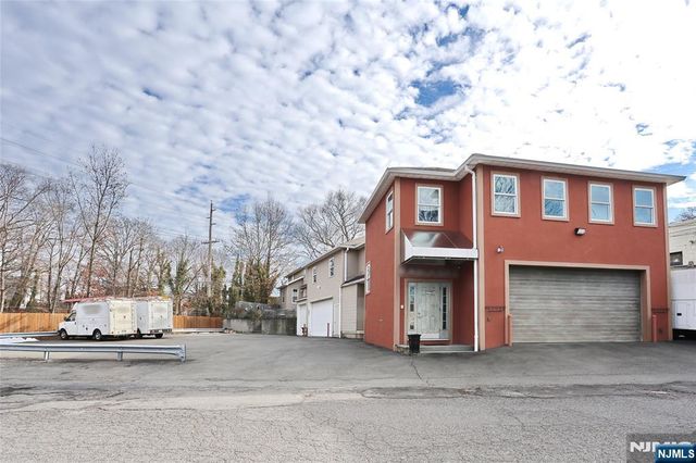 211 6th, Hawthorne, NJ 07506