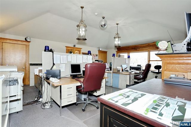 211 6th, Hawthorne, NJ 07506