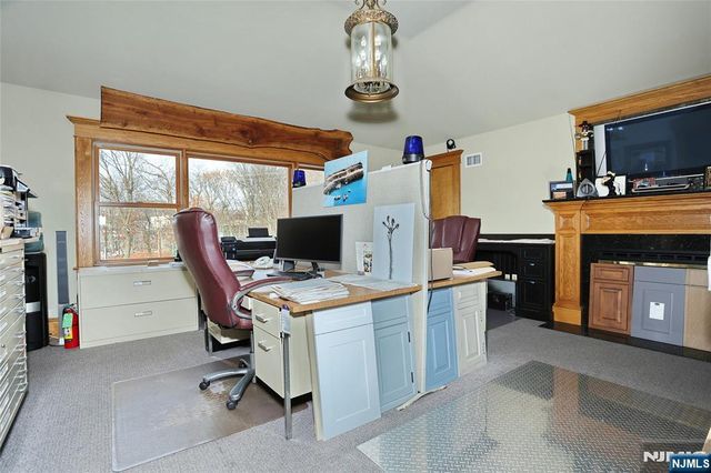 211 6th, Hawthorne, NJ 07506