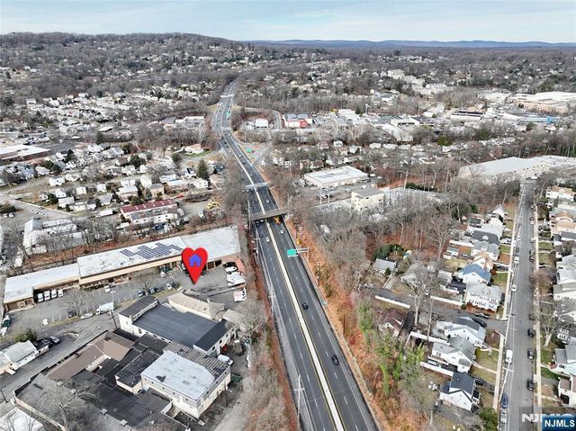 211 6th, Hawthorne, NJ 07506