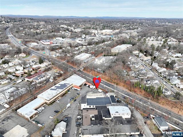 211 6th, Hawthorne, NJ 07506