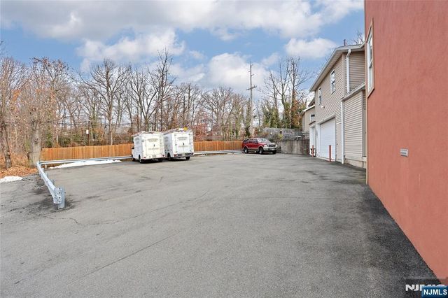 211 6th, Hawthorne, NJ 07506