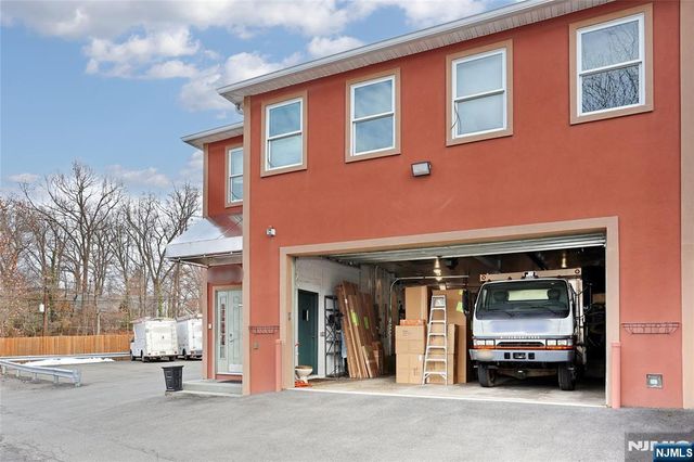 211 6th, Hawthorne, NJ 07506