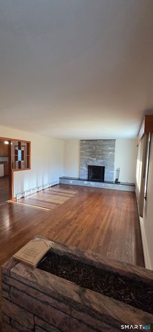 67 Phyllis Avenue, Waterbury, CT 06708