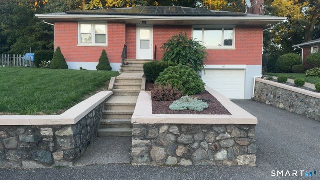 67 Phyllis Avenue, Waterbury, CT 06708