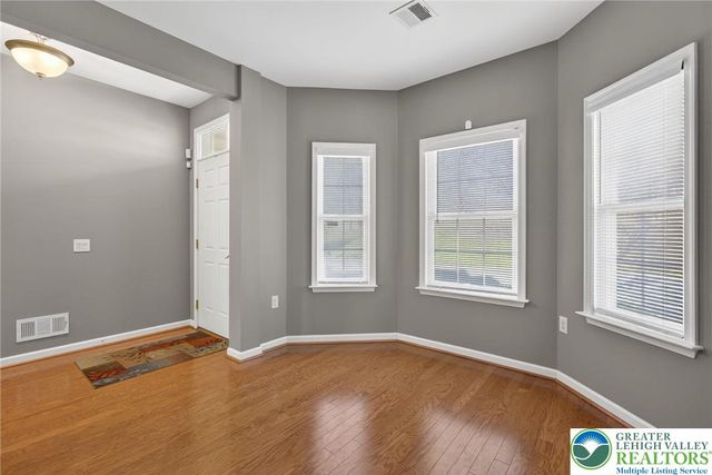 5411 Congress Way, Hanover Twp, PA 18017