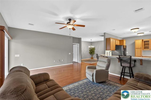 5411 Congress Way, Hanover Twp, PA 18017