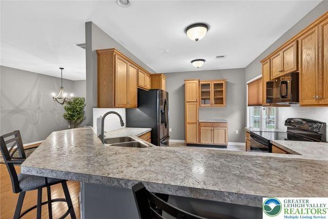 5411 Congress Way, Hanover Twp, PA 18017