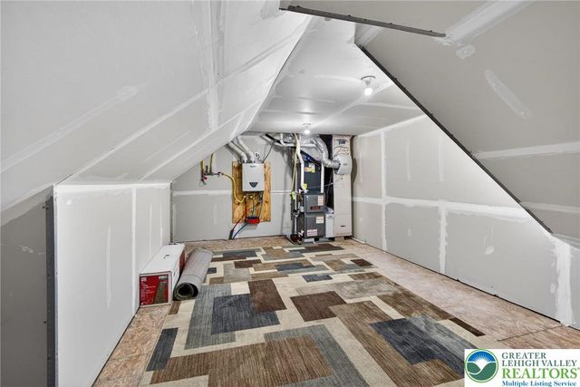 5411 Congress Way, Hanover Twp, PA 18017