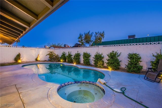 3057 Downing Place, Las Vegas, NV 89121