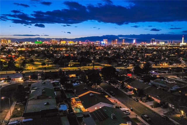 3057 Downing Place, Las Vegas, NV 89121