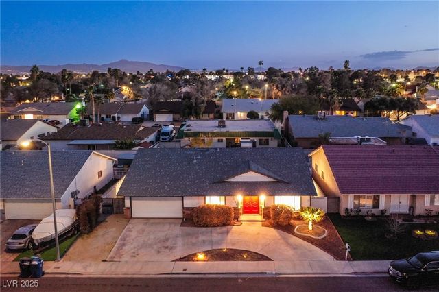 3057 Downing Place, Las Vegas, NV 89121