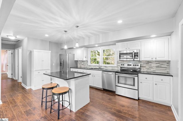 111 Le Ann Drive, Easley, SC 29642