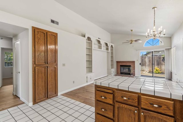3419 Chatham St, Rocklin, CA 95765