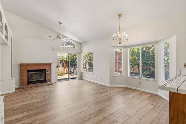 3419 Chatham St, Rocklin, CA 95765