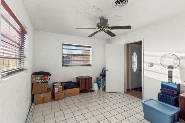 820 NW 38th Avenue, Lauderhill, FL 33311