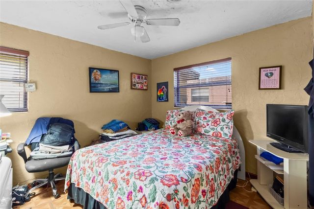 820 NW 38th Avenue, Lauderhill, FL 33311