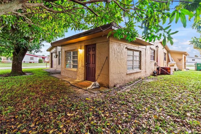 820 NW 38th Avenue, Lauderhill, FL 33311