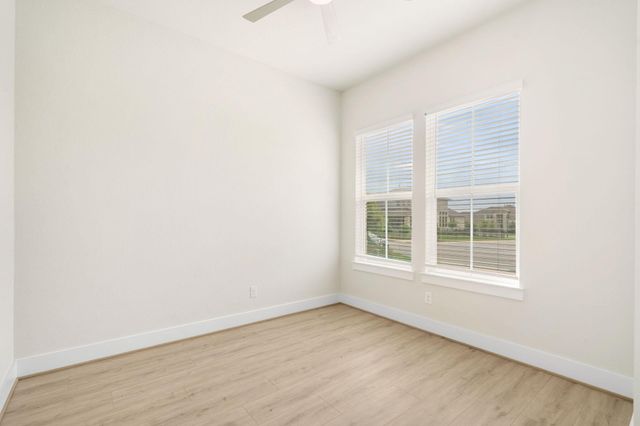504 Tomichi TRL, Austin, TX 78738