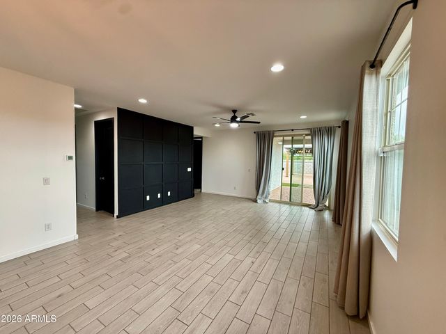 11002 W MARGUERITE Avenue, Tolleson, AZ 85353