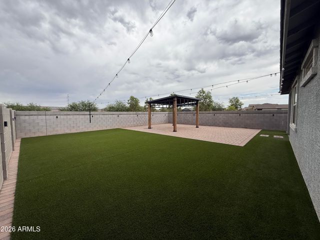 11002 W MARGUERITE Avenue, Tolleson, AZ 85353