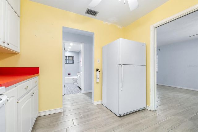 319 GRANADA ROAD, Auburndale, FL 33823