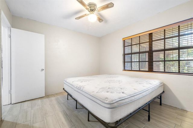 319 GRANADA ROAD, Auburndale, FL 33823