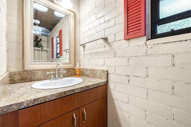 319 GRANADA ROAD, Auburndale, FL 33823