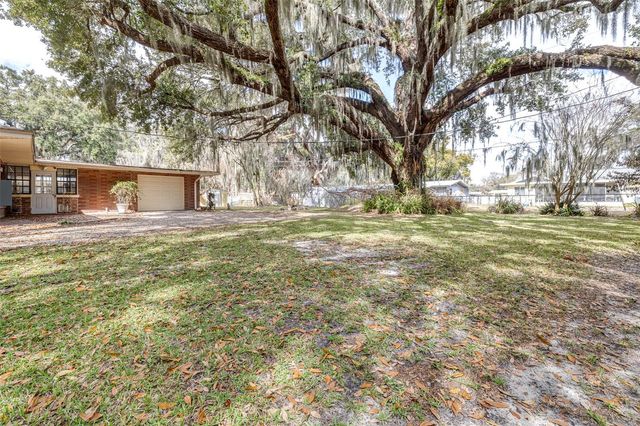 319 GRANADA ROAD, Auburndale, FL 33823