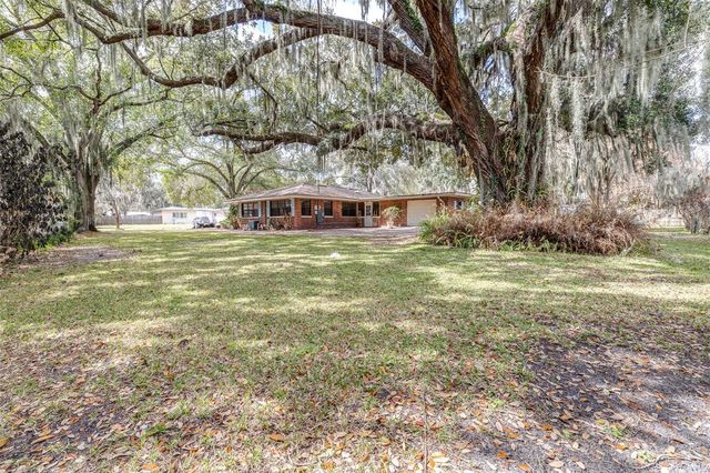 319 GRANADA ROAD, Auburndale, FL 33823
