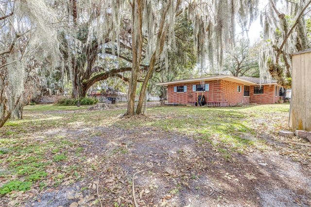 319 GRANADA ROAD, Auburndale, FL 33823