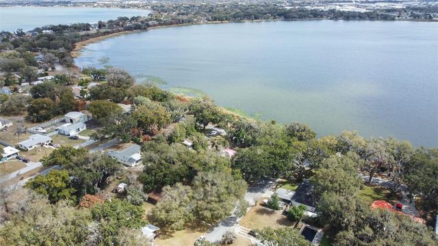 319 GRANADA ROAD, Auburndale, FL 33823