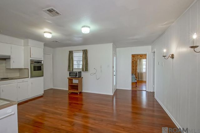 2871 Anita Cir, Baton Rouge, LA 70805