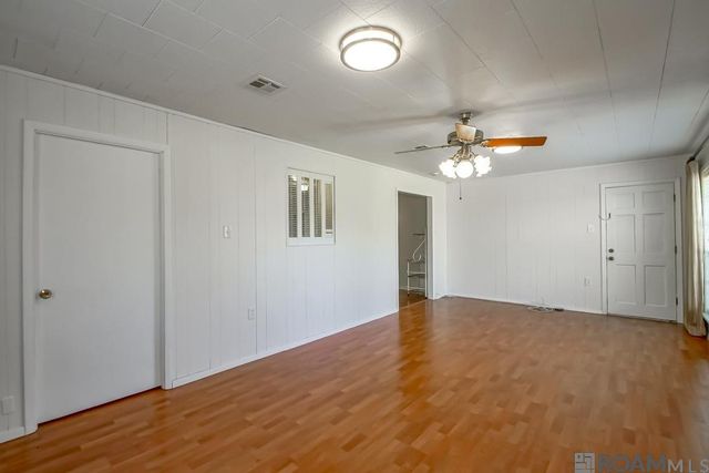 2871 Anita Cir, Baton Rouge, LA 70805