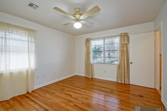 2871 Anita Cir, Baton Rouge, LA 70805