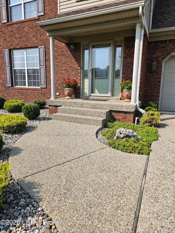 6407 Autumn Oak Way, Louisville, KY 40272
