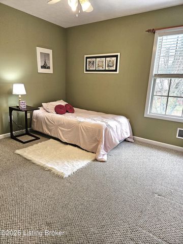 6407 Autumn Oak Way, Louisville, KY 40272