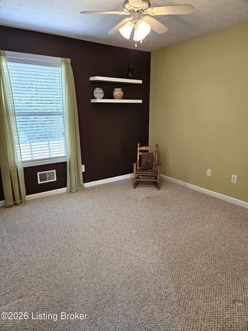 6407 Autumn Oak Way, Louisville, KY 40272