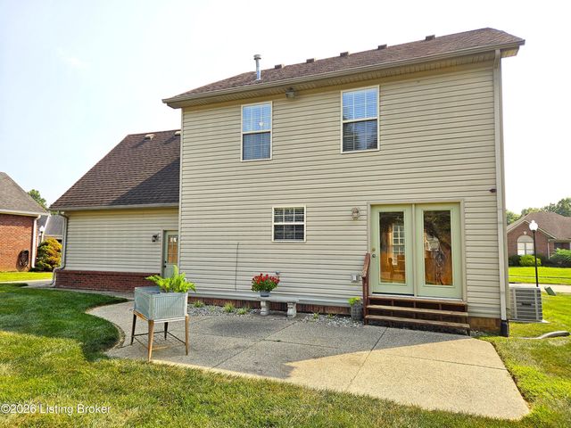 6407 Autumn Oak Way, Louisville, KY 40272