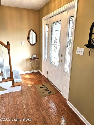 6407 Autumn Oak Way, Louisville, KY 40272