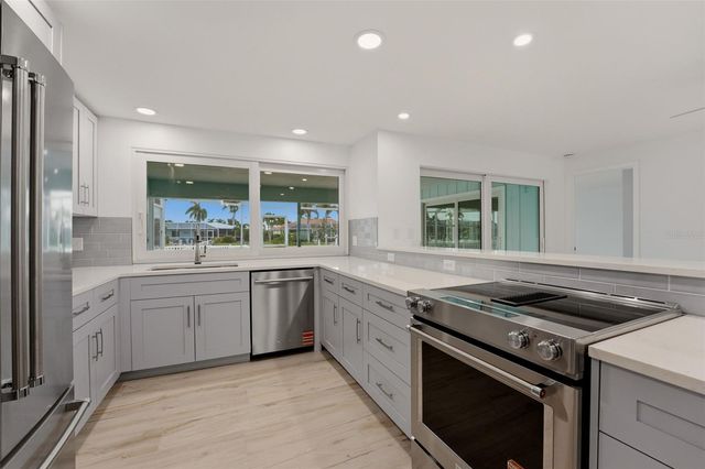 548 BELVEDERE COURT, Punta Gorda, FL 33950