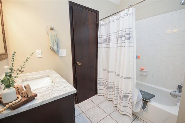 3420 S Atherton Avenue, Independence, MO 64055