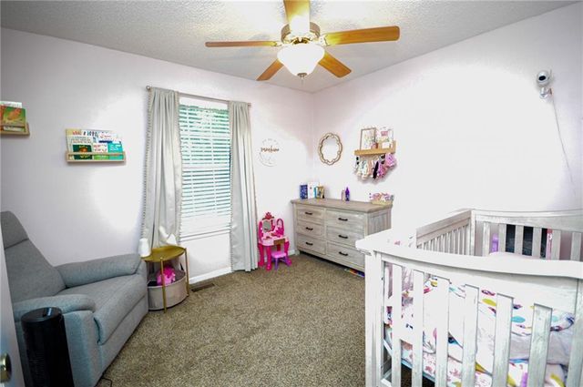 3420 S Atherton Avenue, Independence, MO 64055