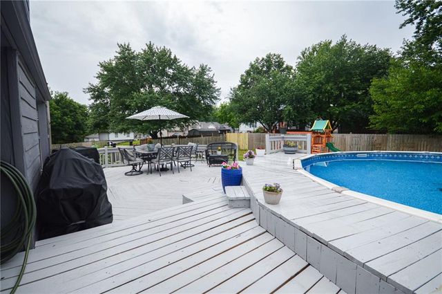 3420 S Atherton Avenue, Independence, MO 64055