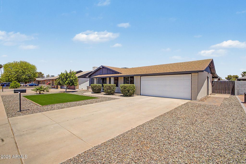 8754 W ELM Street, Phoenix, AZ 85037 — photo 3