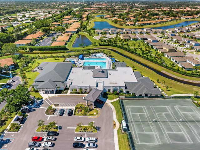 5635 QUEEN PALM Court D, Delray Beach, FL 33484