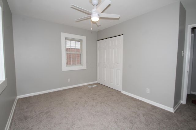 329 Weymouth Lane, Columbus, OH 43228