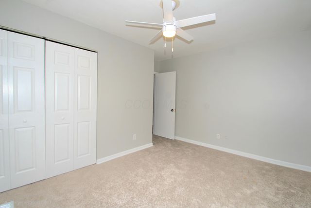 329 Weymouth Lane, Columbus, OH 43228